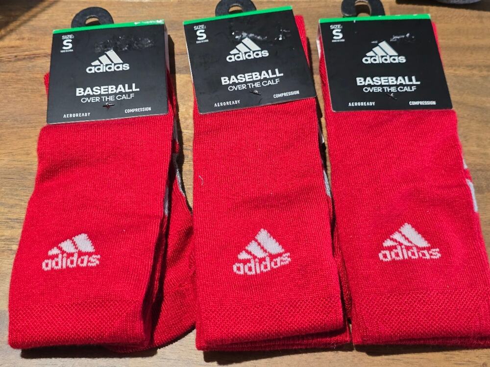 NWT Adidas Baseball Over The Calf Socks Red Size Small Youth 13C-4Y Compression